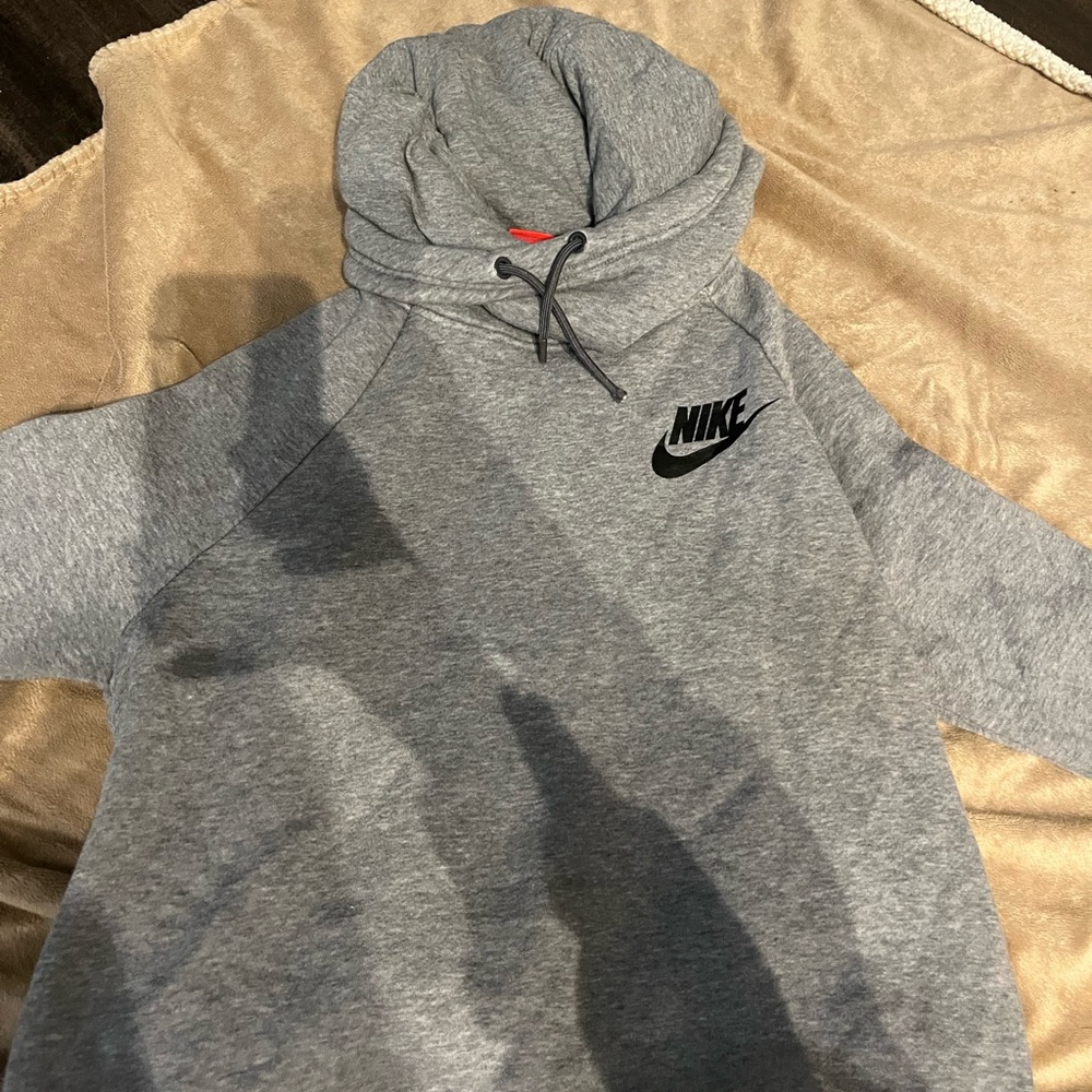 nike grey sweatshirt